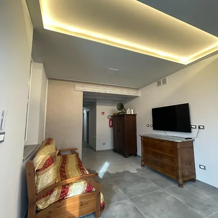 Airport Relax Guest house