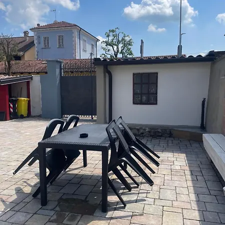 Airport Relax Guest house *